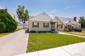 472 N University Ave, Blackfoot, ID 83221
