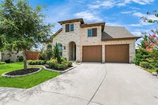 12002 Dunbeg Ln, Richmond, TX 77407