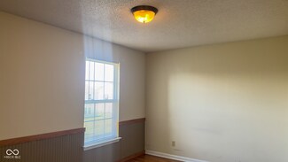8729 Liberty Mills Dr, Camby, IN 46113
