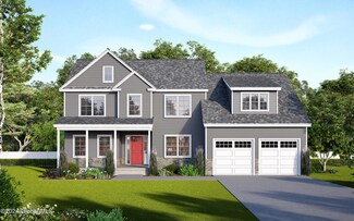 15 Pheasant Ln, Delmar, NY 12054
