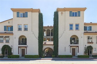620 E Walnut St, Pasadena, CA 91101