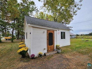 3996 Main St, Kettle River, MN 55757