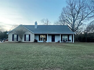 30 Indian Ln, Tallassee, AL 36078