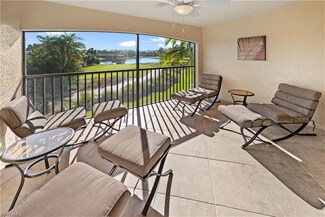 9844 Venezia Cir Unit 721, Naples, FL 34113