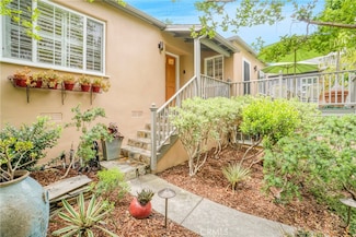 4299 Bakman Ave, North Hollywood, CA 91602
