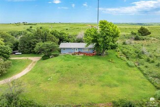 7925 Spillway Marina Rd, Manhattan, KS 66502