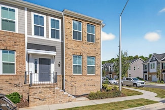 1400 Irving Hill Dr, Knightdale, NC 27545