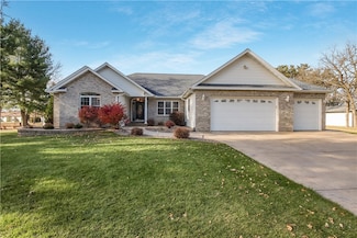 5662 166th St, Chippewa Falls, WI 54729