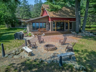 1085 Lindstrom Ln, Saint Germain, WI 54558
