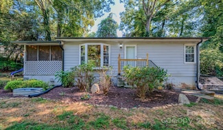 173 Old County Home Rd, Asheville, NC 28806