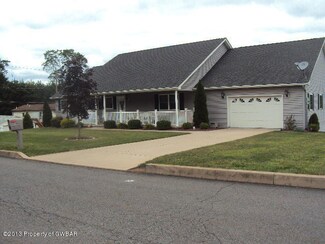 1 Marie Dr, Nanticoke, PA 18634
