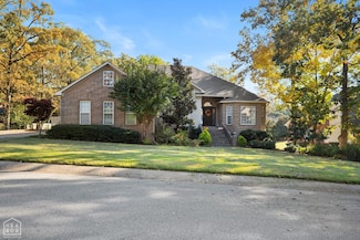 2202 Autumn Dr, Jonesboro, AR 72404