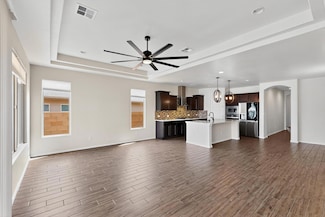275 Adeline Ave SW, Los Lunas, NM 87031