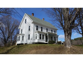 41 Patterson Hill Rd, Henniker, NH 03242