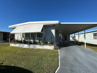 256 Coconut St, Bradenton, FL 34207
