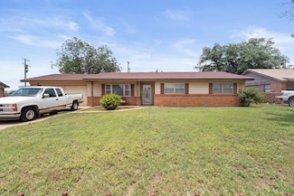 1509 E 1st Place, Lubbock, TX 79403