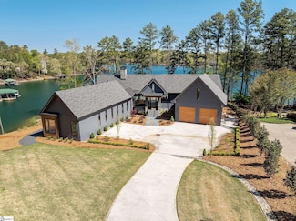 607 Longview Ct, Seneca, SC 29672