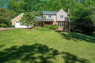 1825 Woodvalley Dr, Dalton, GA 30720