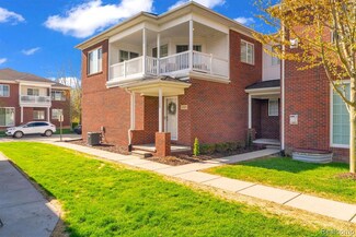 6985 Boulder Pointe Dr Unit 72, Washington, MI 48094