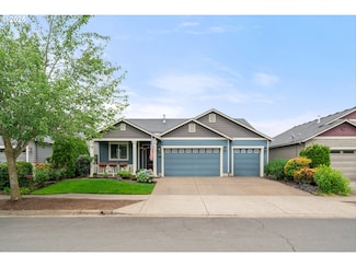 2637 Baines Blvd, Hubbard, OR 97032