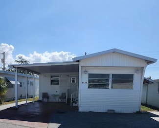 1812 Pennsylvania Ave, Bradenton, FL 34207
