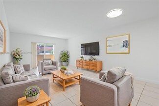 9952 SW 88th St Unit 9952, Miami, FL 33176