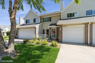 4400 104th St Unit 7, Urbandale, IA 50322