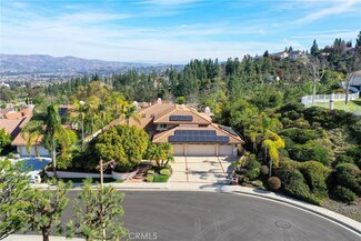 566 S Los Coyotes Dr, Anaheim, CA 92807