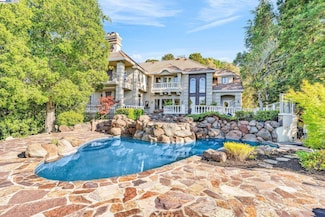 219 Valley Oaks Dr, Alamo, CA 94507
