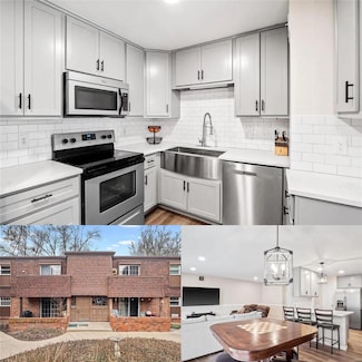 13507 Coliseum Dr Unit F, Chesterfield, MO 63017