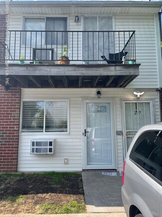 247 Maple Pkwy Unit 157, Staten Island, NY 10303