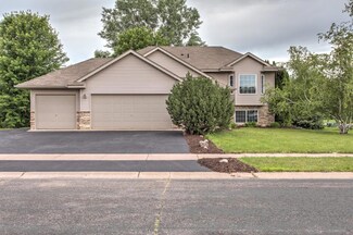 7712 386th St, North Branch, MN 55056