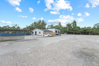 5621 Haywood St, Houston, TX 77016