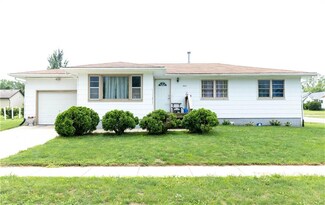803 Graceland Ave, Perry, IA 50220