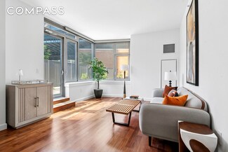 100 Jay St Unit 4H, Brooklyn, NY 11201