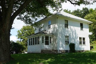 12415 Highway 52, Miles, IA 52064