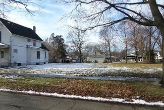 208 Orange St, Jackson, MI 49202