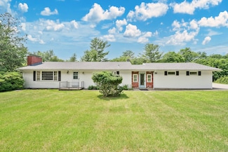 25 Schofield Rd, Willington, CT 06279