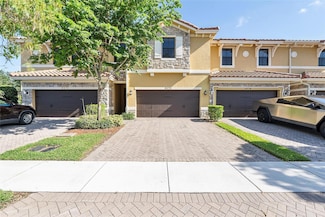9572 Town Parc Cir N, Parkland, FL 33076