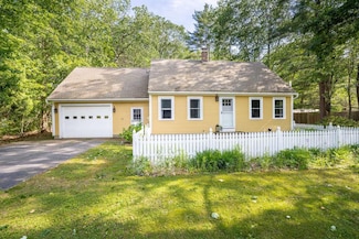11 Mousam Ridge Rd, Kennebunk, ME 04043