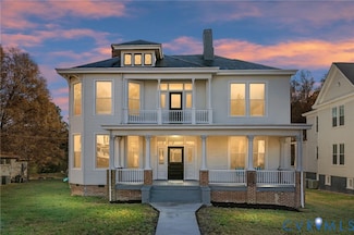 511 S Main St, Blackstone, VA 23824