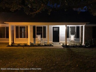 7341 Black Oak Dr, Walls, MS 38680