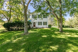 1204 York St, Lima, NY 14485