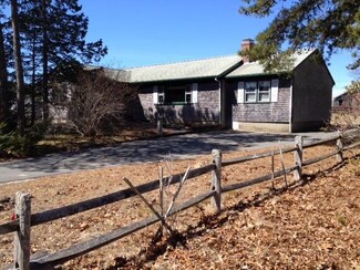 14 Ridgedale Ln, West Dennis, MA 02670