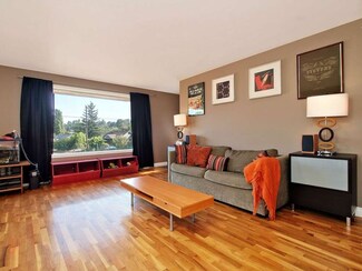 7153 18th Ave SW, Seattle, WA 98106