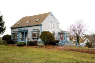 11 Kittery Ave, Rowley, MA 01969