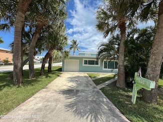 901 S Orlando Ave, Cocoa Beach, FL 32931