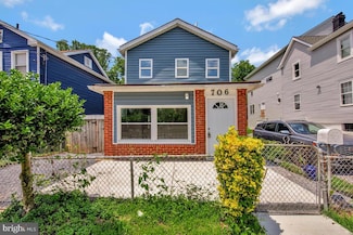 706 59th Ave, Fairmount Heights, MD 20743