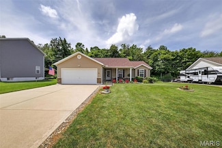 581 Creekwood Blvd, Troy, MO 63379
