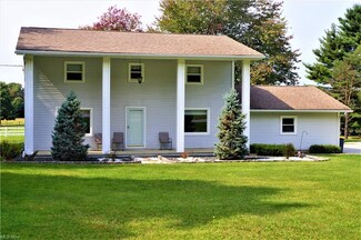 9 Wood Rd SE, Carrollton, OH 44615